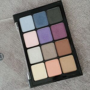 Viseart 03 Bridal Satin Shimmer Eyeshadow Palette
